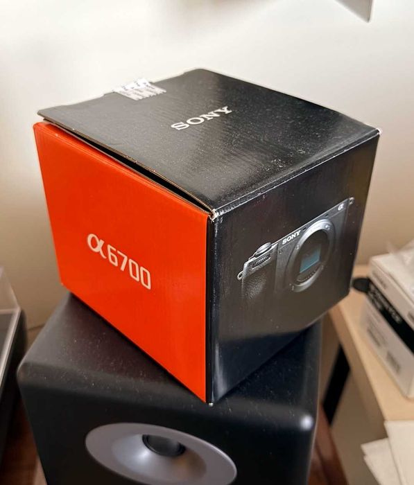 Sony A6700 + Sigma 18-50 mm f/2.8 DC DN | komplet | jak nowy | paragon