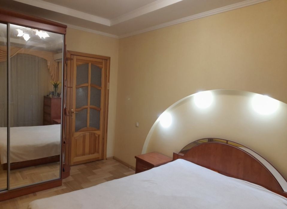 Продам 3х ком кв пр.Юбилейный  Хортицькой р-н