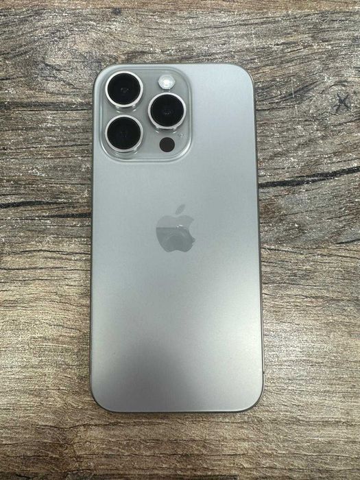 Smartfon Telefon Apple iPhone 15 Pro 128GB Natural Titanium gwarancja