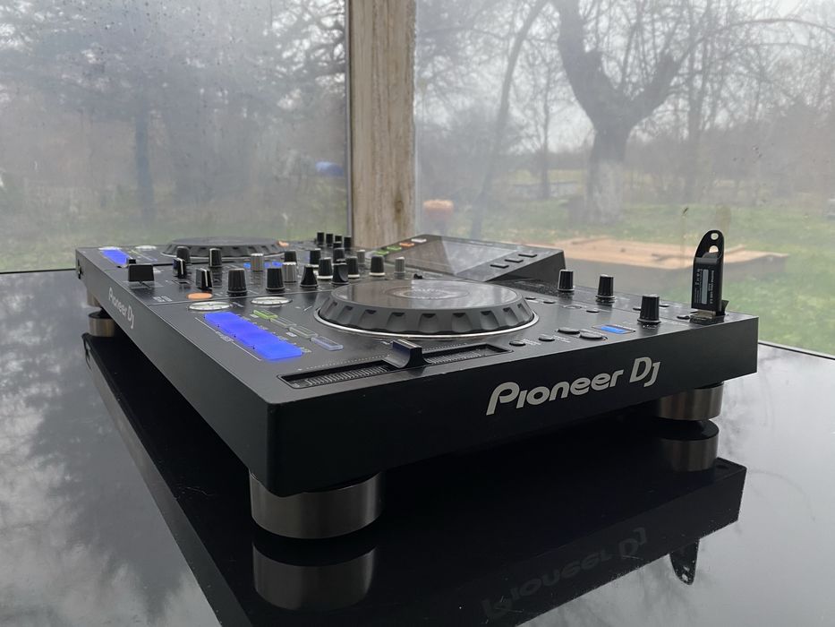 Pioneer XDJ-RX all-in-one, kontroler, konsola DJ. Nie CDJ DJM RR RX2