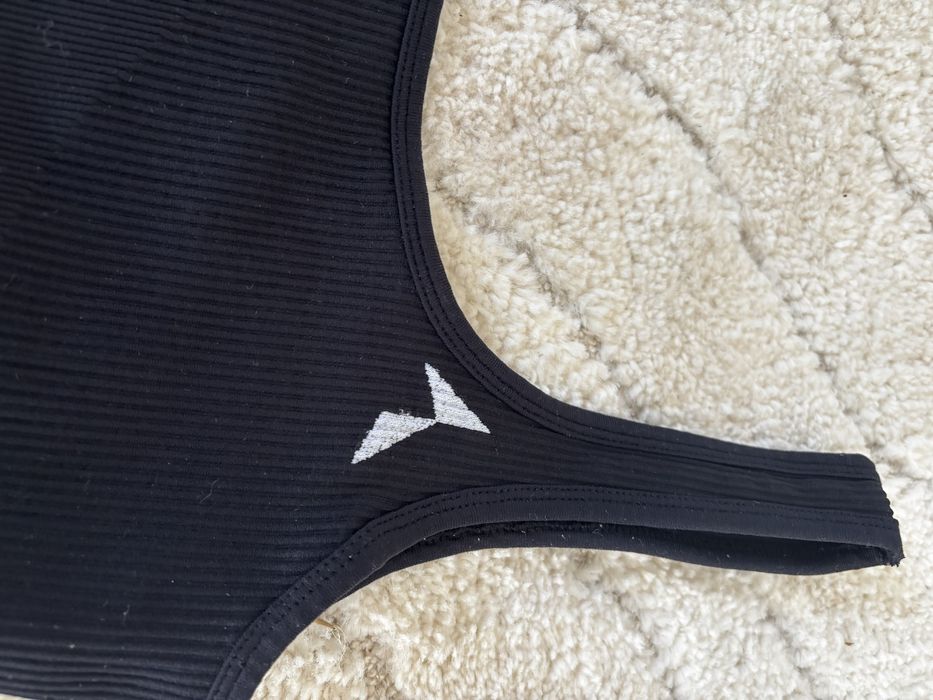 sportowy komplet legginsy stanik top carpatree z kolekcji rib gym