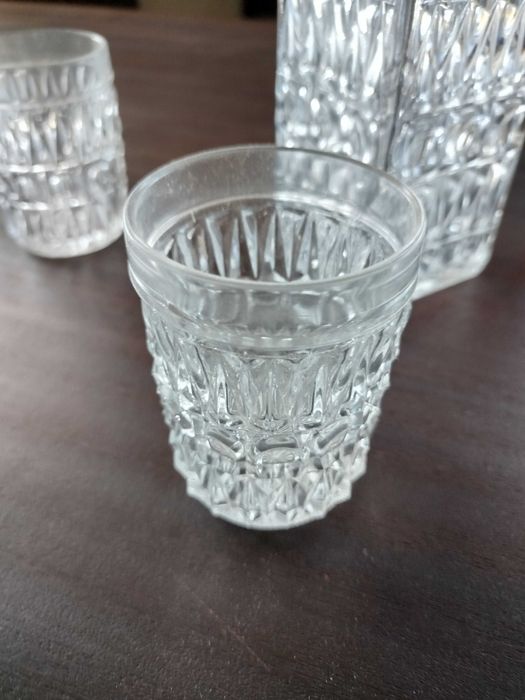 Conjunto de 5 copos e garrafa para whisky