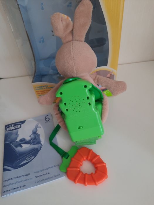 Музичний кролик Chicco на коляску