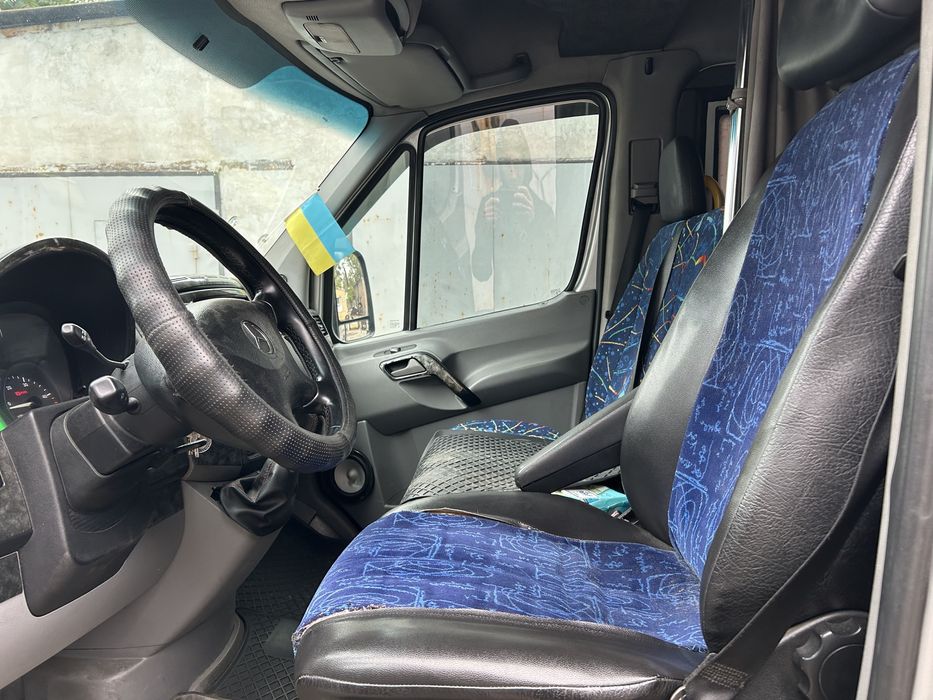 Продам Мерседес Спринтер 516 2.7 мотор