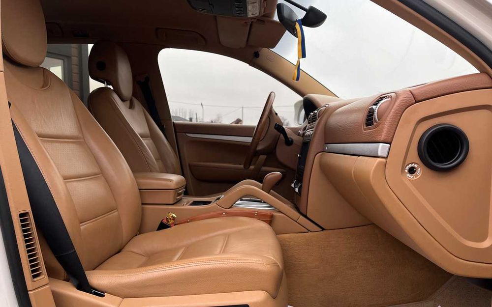 Porsche Cayenne 2008 р