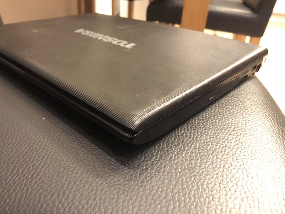 TOSHIBA TECRA R940-1CN, i5 2x2.6GHz, 8GB, DVD, uszkodzony, bez dysku