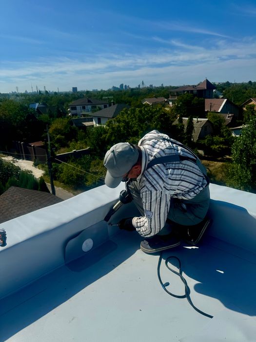 Монтаж ПВХ мембраны. Кровельные работы. Плоская кровля