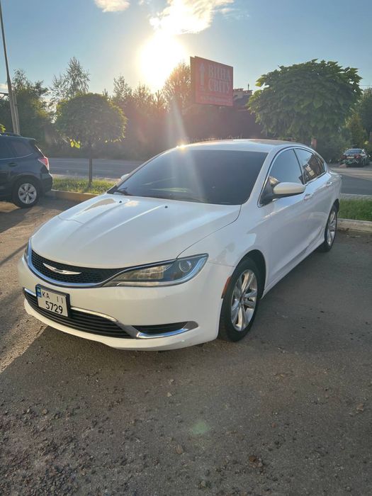 Продам авто chrysler 200