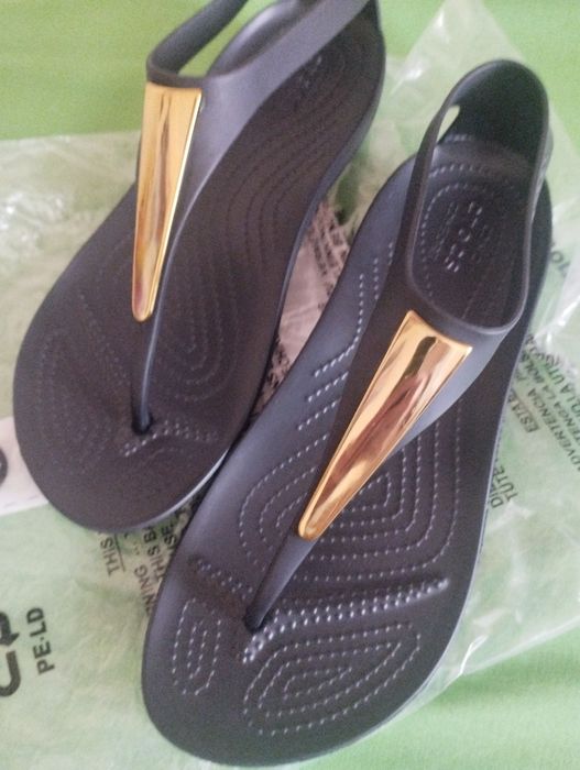 Crocs Serena Flip W7 37-38