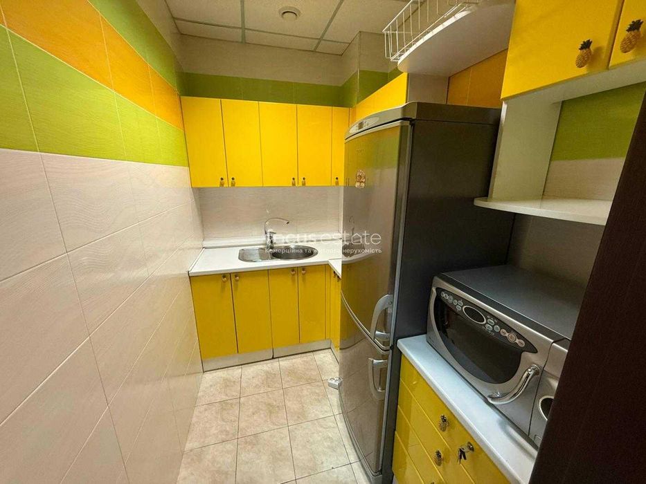 Без%. Приміщення 108м2 для косметичних послуг. Оболонська Набережна