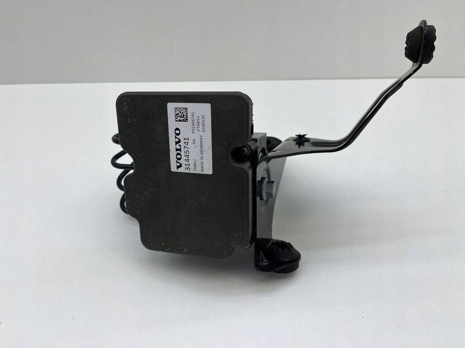 VOLVO XC40 POMPA HAMULCOWA ABS 31445741
