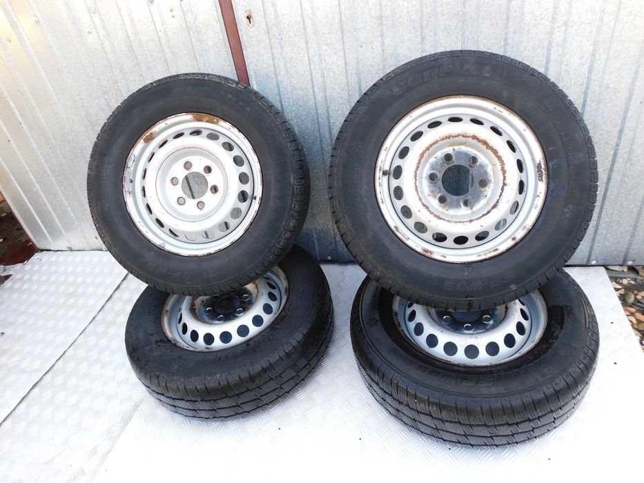 Koła zimowe 4 sztuki 235/65 R16C Mercedes Sprinter 906 VW Crafter 23r