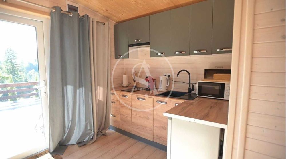 Славське продаж котеджу у сучасному котеджному містечку в Карпатах