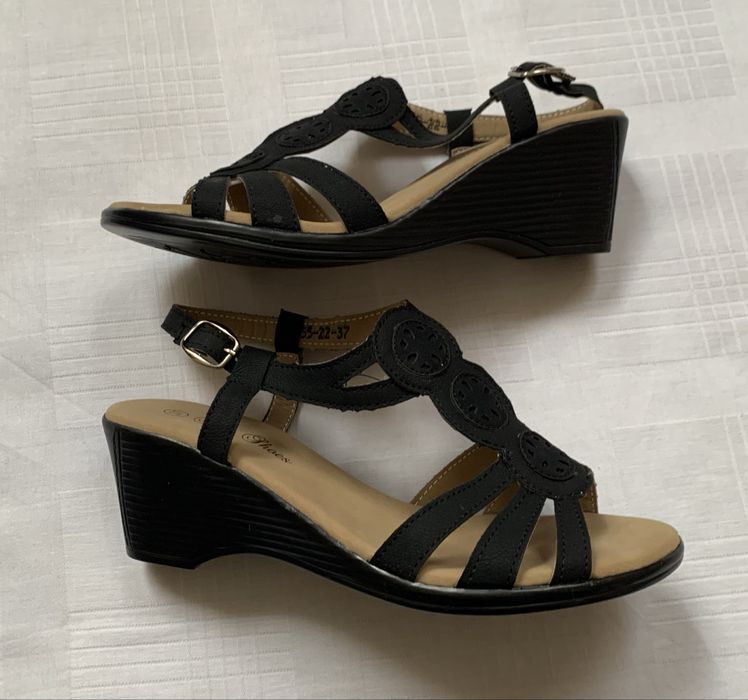 Buty sandaly damskie nowe