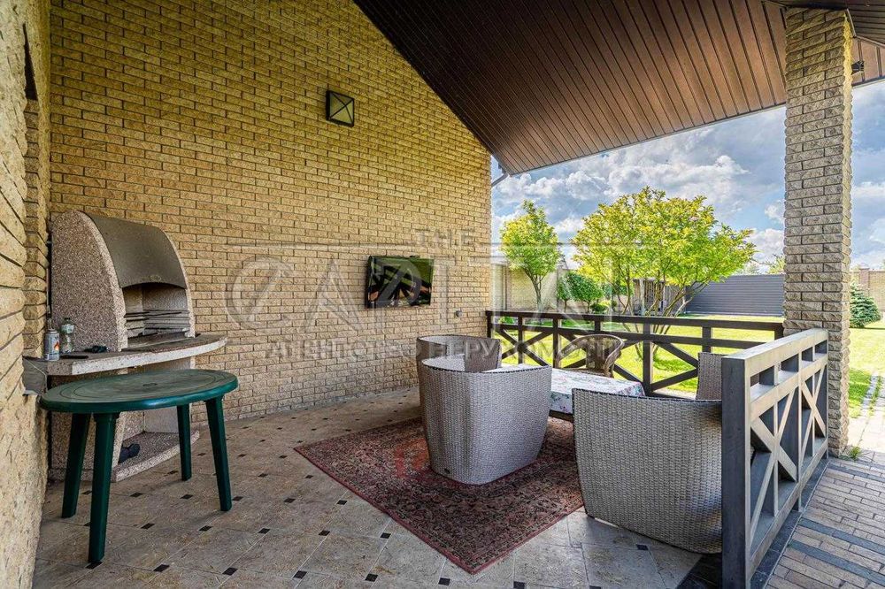 ОРЕНДА будинку 225 м2 вул. Толочанська Деснянський район Троєщина