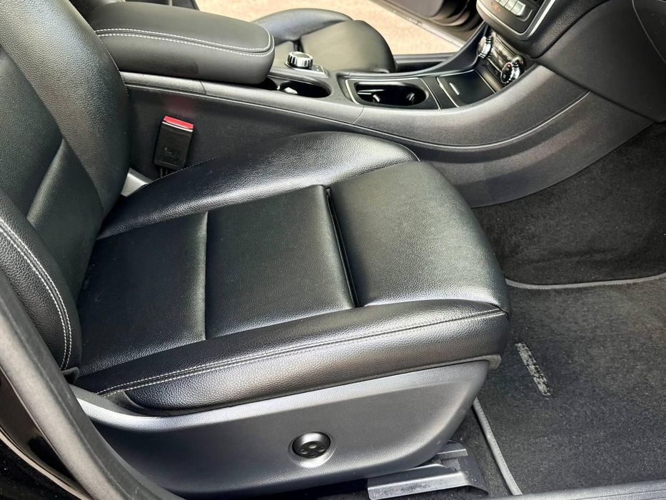 Mercedes Benz GLA 250 IDEAL