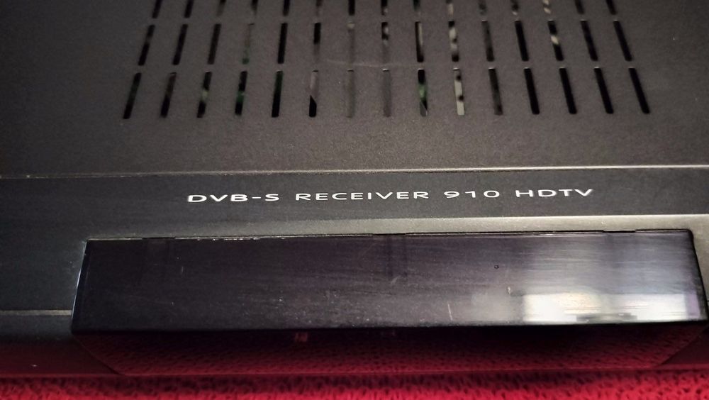 Супутниковий ресивер HDTV KATHREIN UFS 910SI