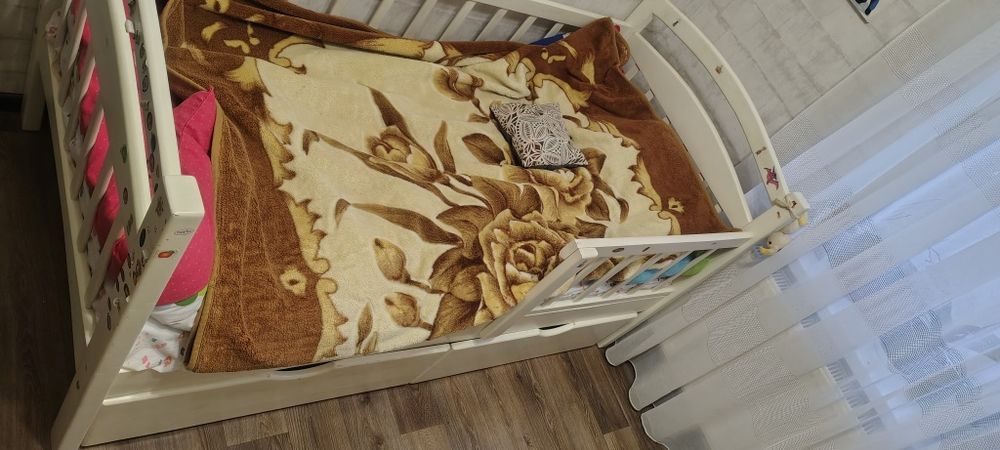 Детская кровать 160х70 с матрасом