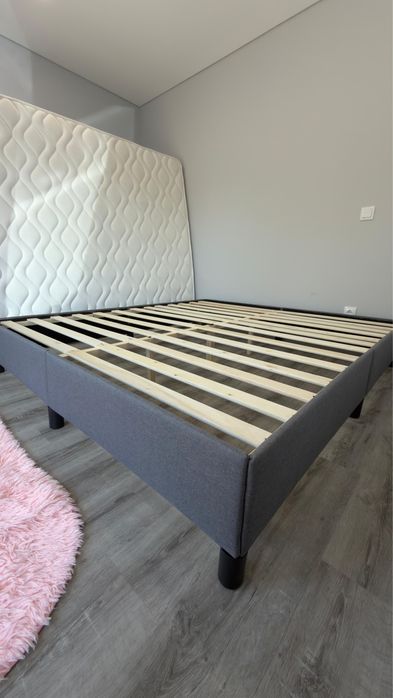 Cama casal 180x200 + colchão Mercado do Colchão (3 meses de uso)