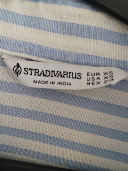 Camisa efeito linho stradivarius