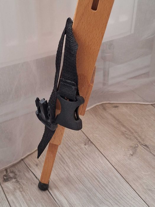 Мольберт-тринога. Новий