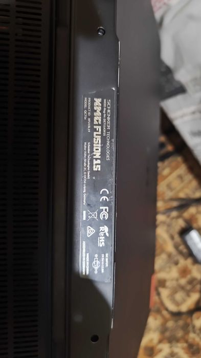 Ноутбук i7-9759H 16гб ддр4 ssd 512