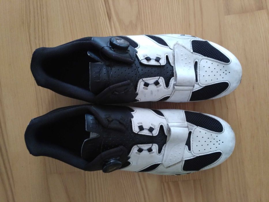 Buty kolarskie rowerowe GIRO 47 szosowe