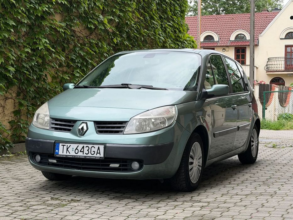Renault Scenic Automat benzyna LPG wjeżdzający do Krakowa