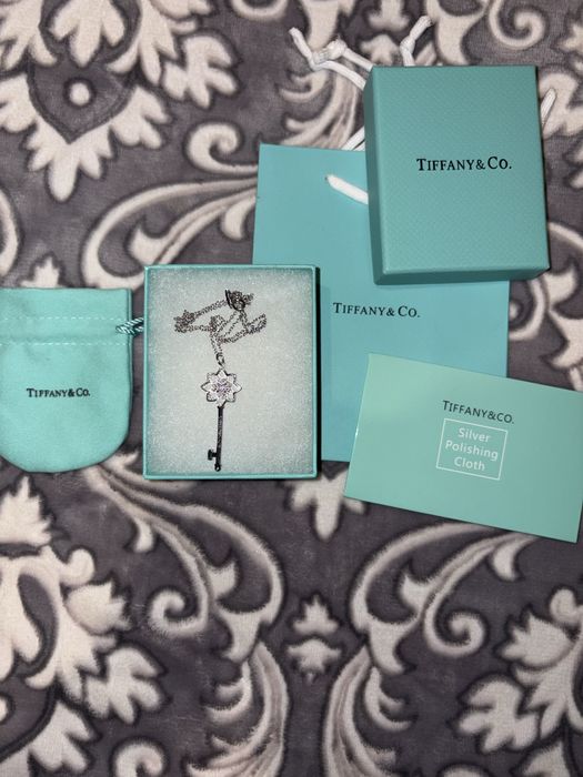 Colar tiffany & CO