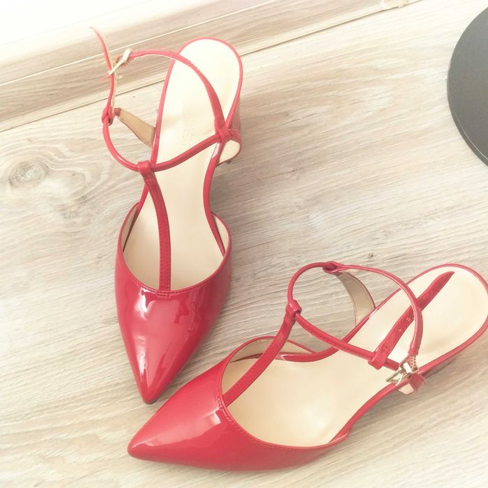 Lakierowane kobiece buciki Nine West