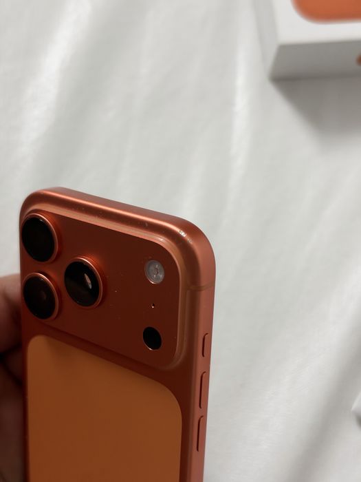 Iphone 17 pro em muito boas condicoes