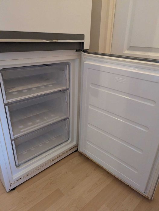 Lodówka na sprzedaż