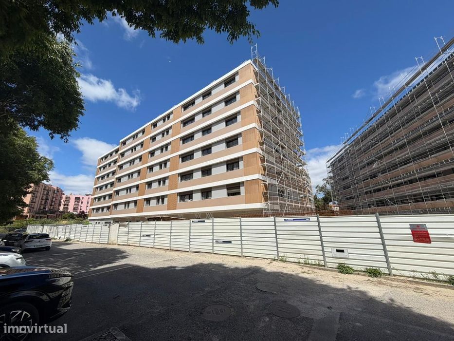 Apartamento T2 com piscina, Lisboa