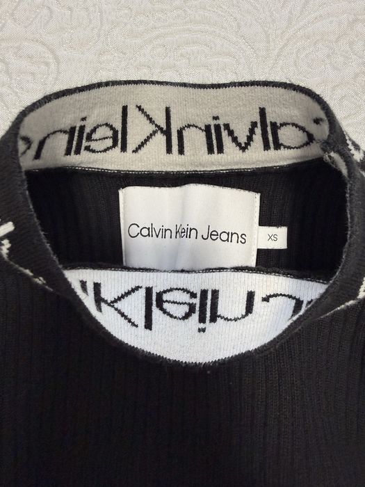 Сукня від Calvin Klein