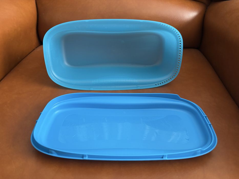 Vendo tupperware para fazer arroz