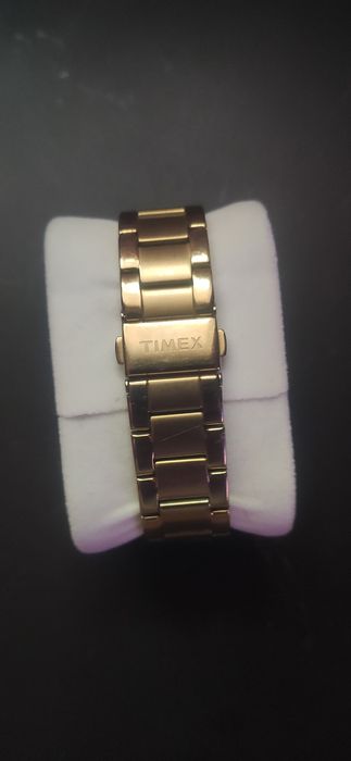Zegarek damski złoty Timex TW2V57800