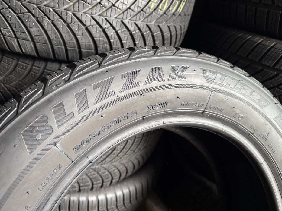 Зимові шини 205/60 R16 Bridgestone Blizzak LM-32 4шт. 80%