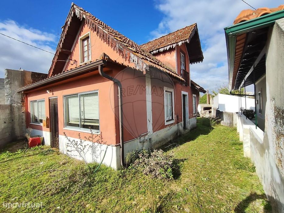 Moradia T2 para venda