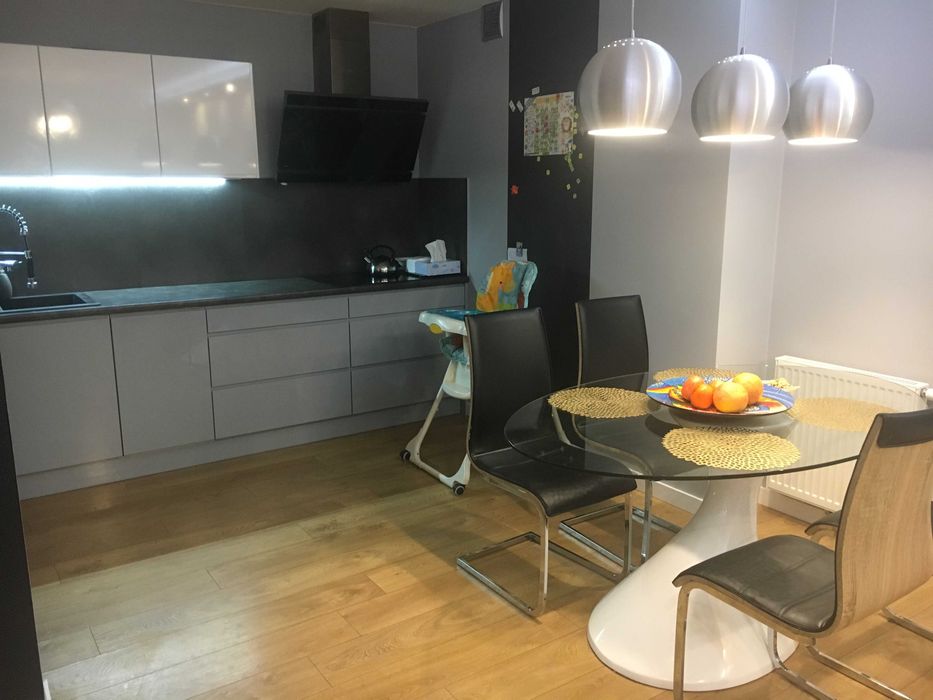 Wynajem od 04. 2026, nowe budownictwo, miejsce postojowe, kom.lok.