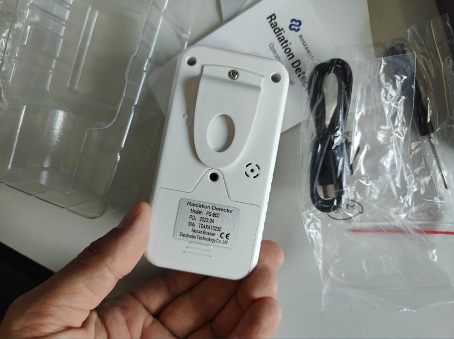 дозиметр \ счетчик гейгера Bosean
