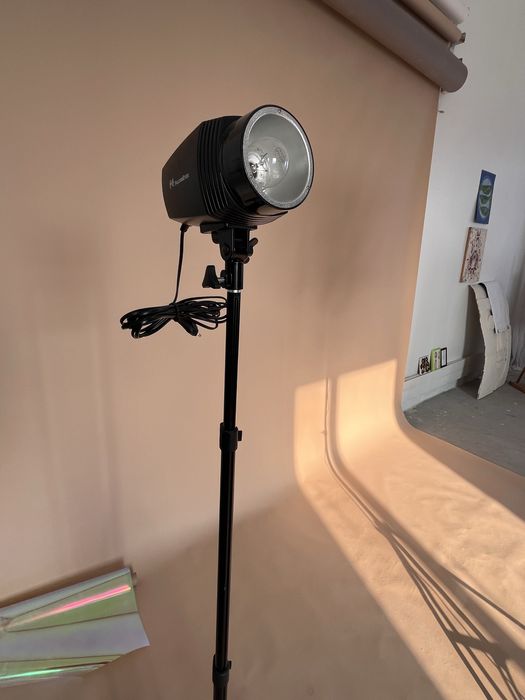 Спалах  FalconEyes SS 150B