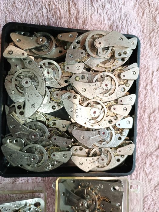 Приставной ход ( баланс)   на часы  Очз, маяк, Свет, Энергия , ЭЧЛ