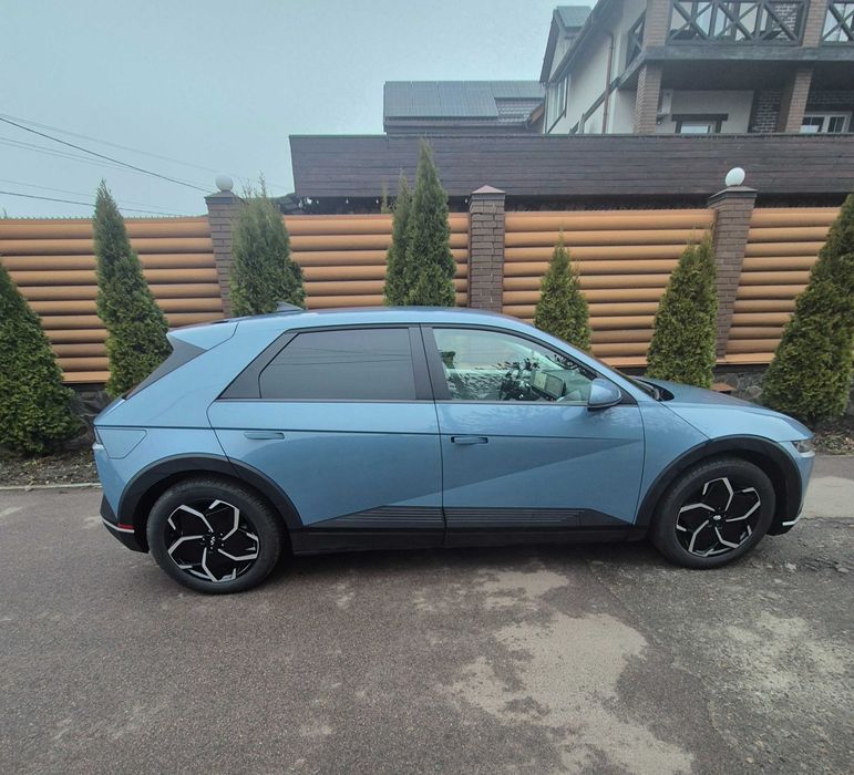 Hyundai Ioniq 5 SEL long range