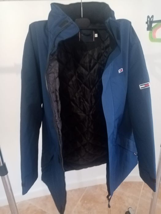 Casaco tommy de exelente qualidade