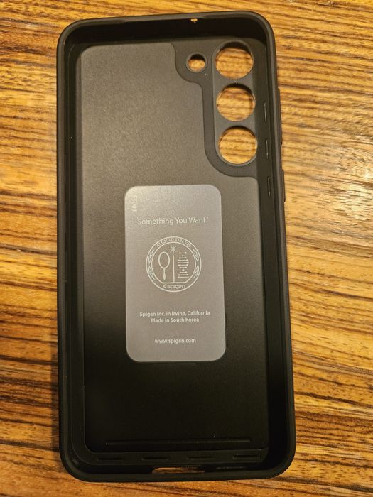 Etui Spigen Samsung Galaxy S23 +