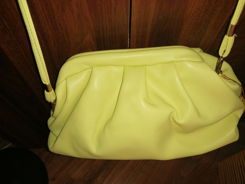 Torebka limonkowa listonoszka