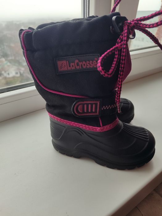 Продам дитячі чобітки