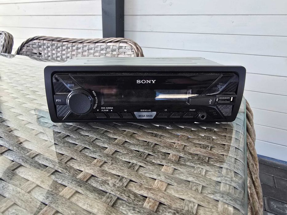 Radio Samochodowe SONY z USB super stan MEGA BASS 55x4 Zapraszam