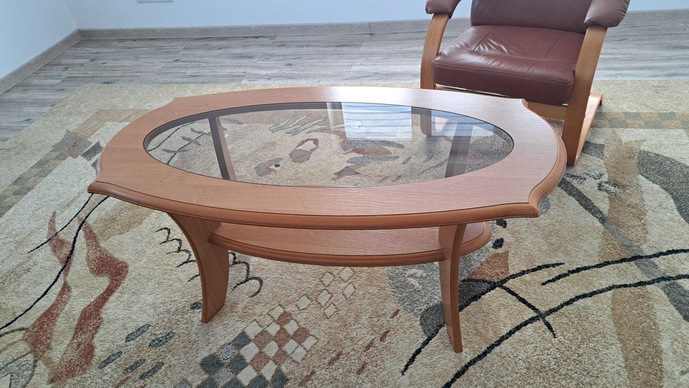 Ława pokojowa z szybą