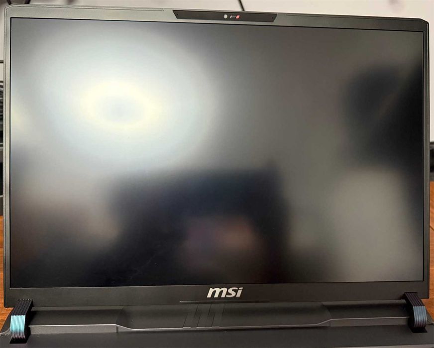 Laptop MSI Vector 16 hx a13vhg-rtx 4080 | 64GB ram | 3TB ssd | gw